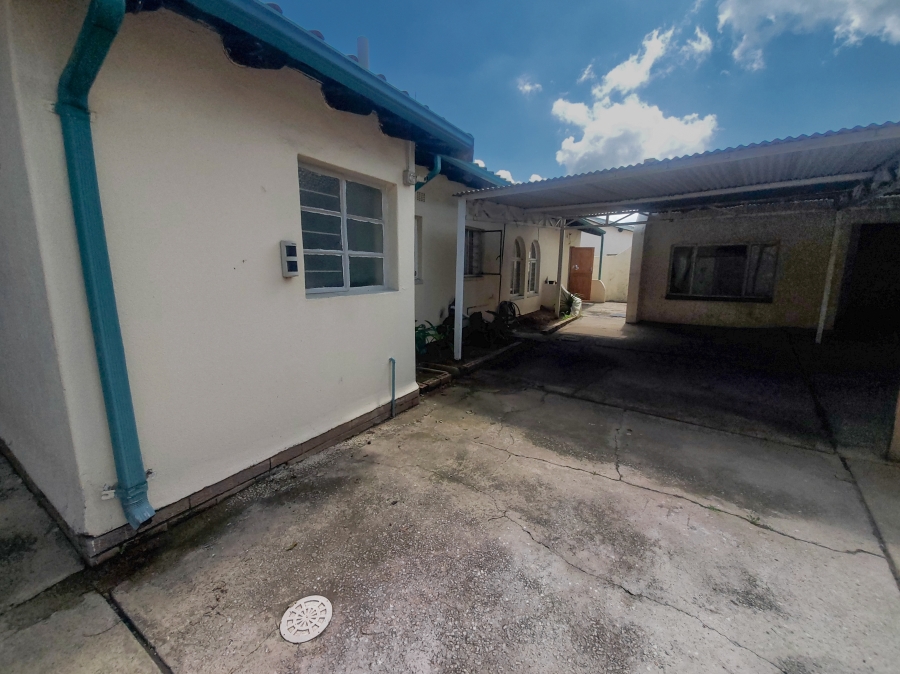 4 Bedroom Property for Sale in Vaalpark Free State